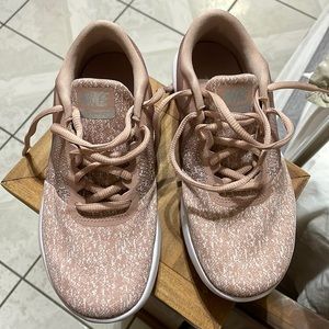 Nike flex contact running shoes